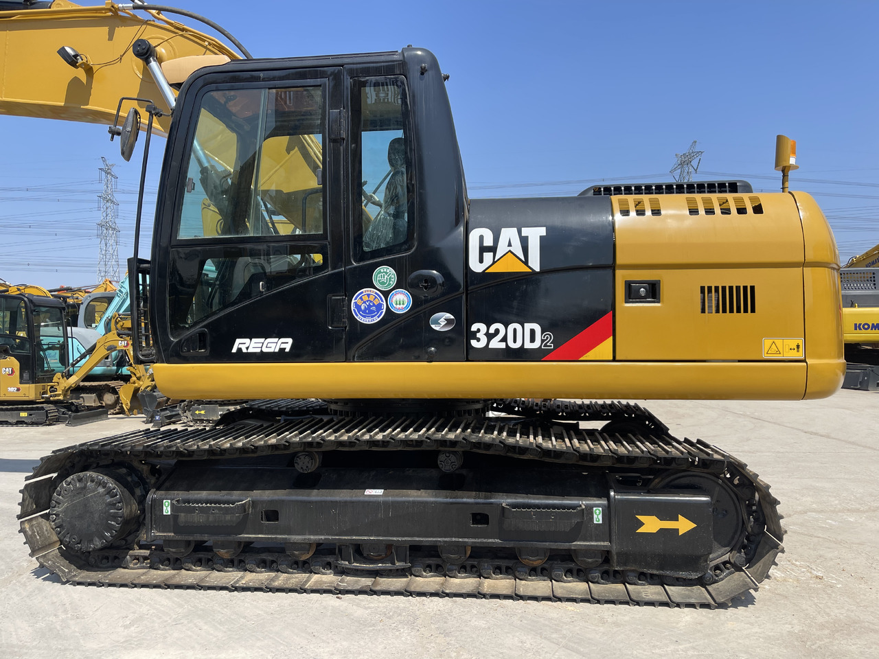 CATERPILLAR CAT 320D - Vikšrinis ekskavatorius: foto 4 CATERPILLAR CAT 320D - Vikšrinis ekskavatorius: foto 4
