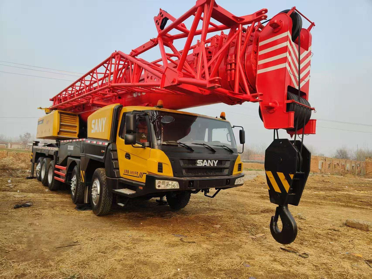 SANY STC1000 100Ton truck crane - Autokranas: foto 2 SANY STC1000 100Ton truck crane - Autokranas: foto 2