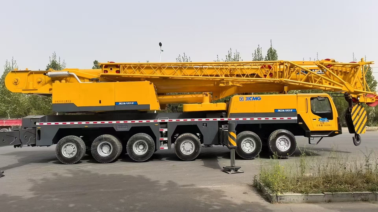 XCMG QY130K 130 ton 120 ton 140ton 150ton 160ton 200t truck crane - Autokranas: foto 5 XCMG QY130K 130 ton 120 ton 140ton 150ton 160ton 200t truck crane - Autokranas: foto 5