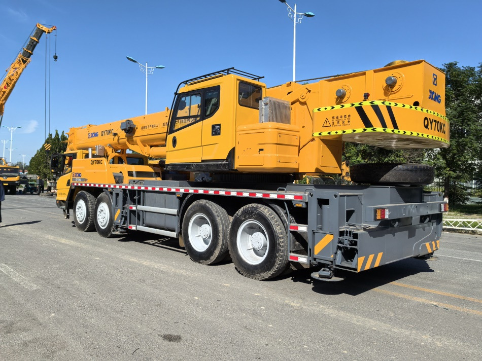 XCMG QY70KC 70TON QY70K QY70KA QY70K-1 xcmg qy70ks - Autokranas: foto 3 XCMG QY70KC 70TON QY70K QY70KA QY70K-1 xcmg qy70ks - Autokranas: foto 3