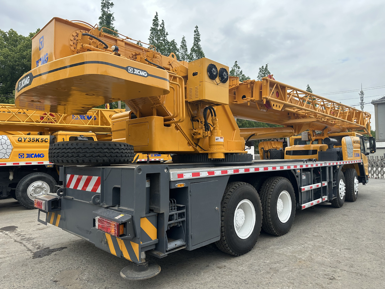 XCMG qy50kc xct55 qy55kc 50ton 55 ton 70 ton 85 ton 90 ton 100 ton 110 ton 130 ton truck crane - Autokranas: foto 4 XCMG qy50kc xct55 qy55kc 50ton 55 ton 70 ton 85 ton 90 ton 100 ton 110 ton 130 ton truck crane - Autokranas: foto 4