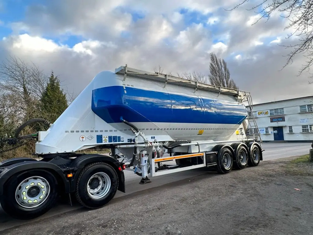 Feldbinder Powder Tanker - Silo cisterna: foto 2 Feldbinder Powder Tanker - Silo cisterna: foto 2