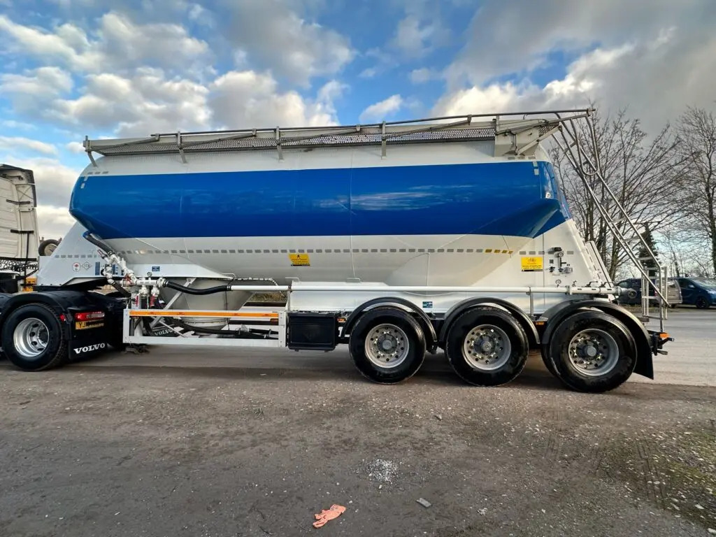 Feldbinder Powder Tanker - Silo cisterna: foto 3 Feldbinder Powder Tanker - Silo cisterna: foto 3
