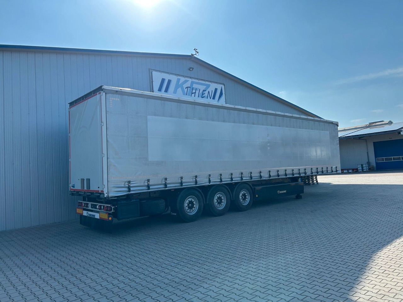 Krone SDP27 | Liftachse, Palettenkasten, Iceprotect - Tentinė puspriekabė: foto 5 Krone SDP27 | Liftachse, Palettenkasten, Iceprotect - Tentinė puspriekabė: foto 5