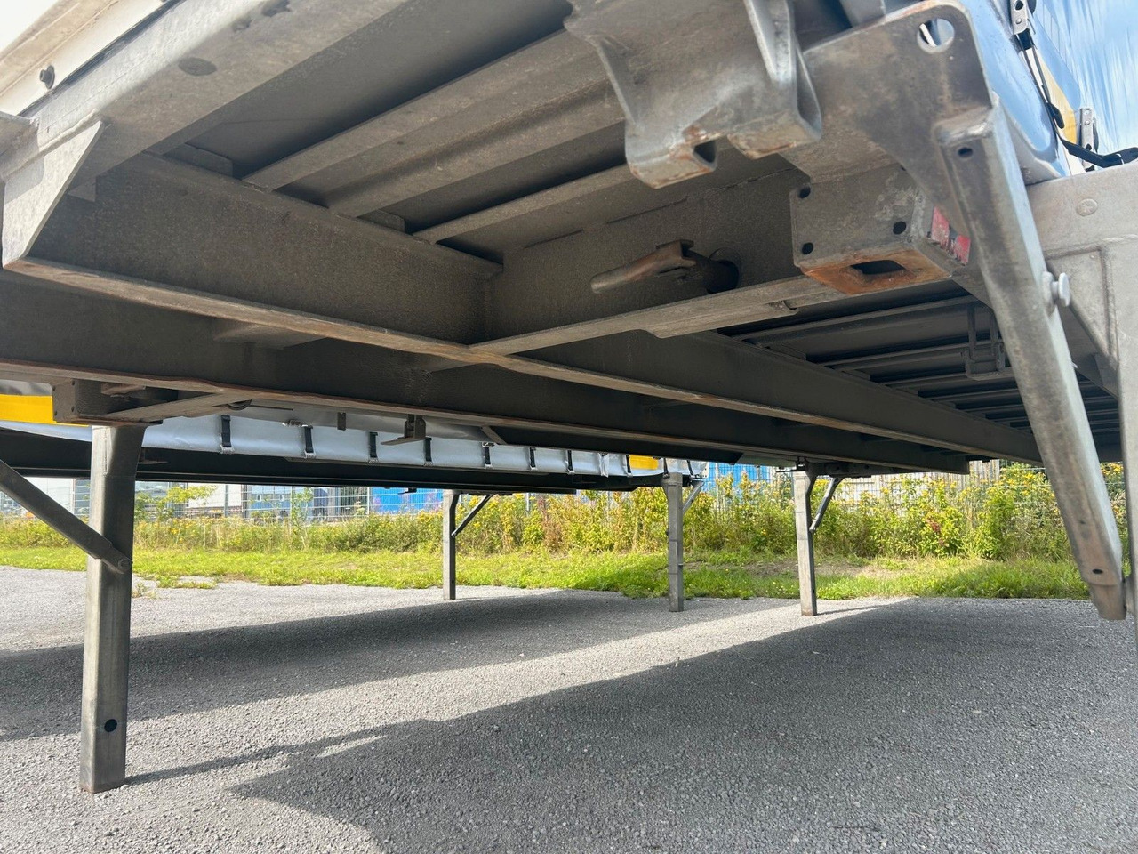 Wecon 6x Wechselpritschen Schiebeplane/Bordwand WP745S - Tentinis kėbulas: foto 5 Wecon 6x Wechselpritschen Schiebeplane/Bordwand WP745S - Tentinis kėbulas: foto 5