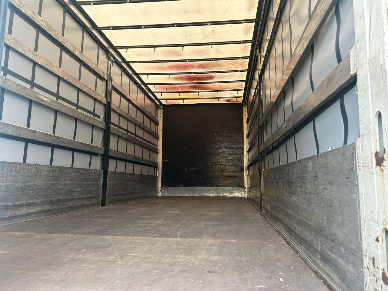 Wecon 6x Wechselpritschen Schiebeplane/Bordwand WP745S - Tentinis kėbulas: foto 2 Wecon 6x Wechselpritschen Schiebeplane/Bordwand WP745S - Tentinis kėbulas: foto 2