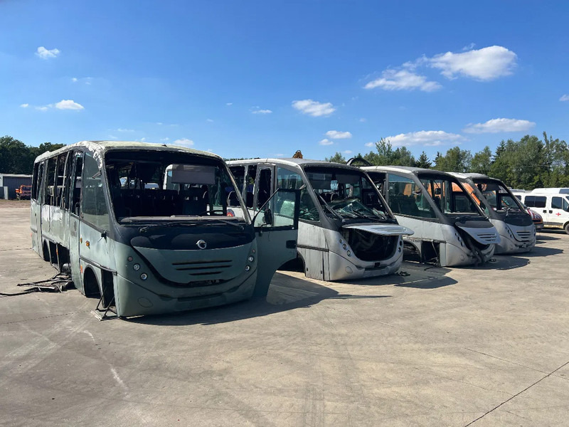 Iveco Irisbus Cimo (4x in stock) IVECO F4AE0681 5,880 cc - Priemiestinis autobusas: foto 3 Iveco Irisbus Cimo (4x in stock) IVECO F4AE0681 5,880 cc - Priemiestinis autobusas: foto 3