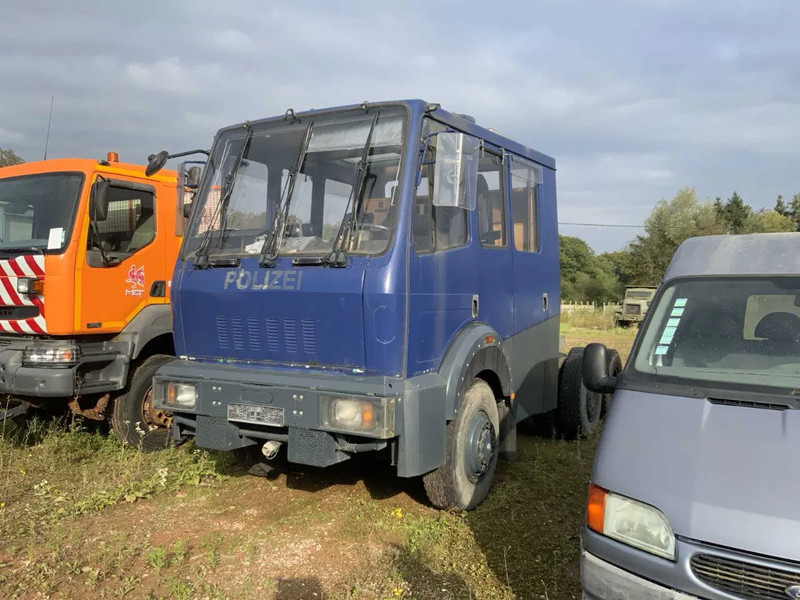 Mercedes-Benz SK 2629 6x6 - Važiuoklės sunkvežimis: foto 2 Mercedes-Benz SK 2629 6x6 - Važiuoklės sunkvežimis: foto 2