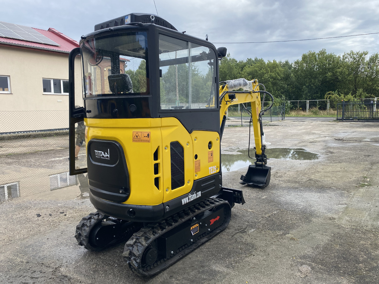 TITAN TE25 - Mini ekskavatorius: foto 4 TITAN TE25 - Mini ekskavatorius: foto 4