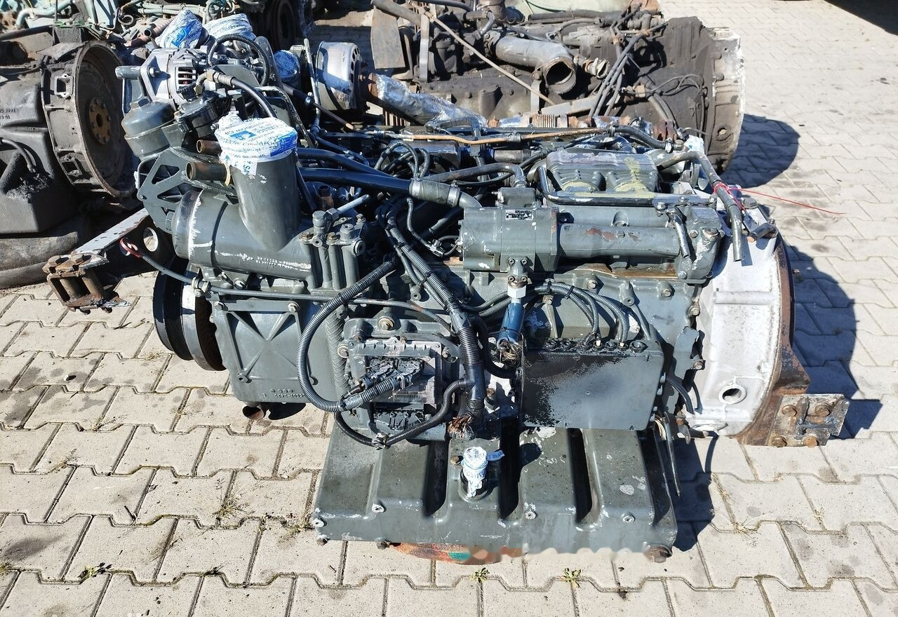 MAN D2066 LUH12 MAN BUS: Neoplan, Lions City, Lionґs Regio, Lions Coach - Variklis - Autobusas: foto 4 MAN D2066 LUH12 MAN BUS: Neoplan, Lions City, Lionґs Regio, Lions Coach - Variklis - Autobusas: foto 4