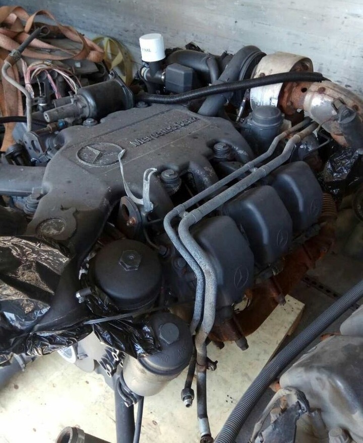 Mercedes-Benz OM501LA 435 E3 Mercedes-Benz ACTROS MP2 - Variklis - Sunkvežimis: foto 3 Mercedes-Benz OM501LA 435 E3 Mercedes-Benz ACTROS MP2 - Variklis - Sunkvežimis: foto 3