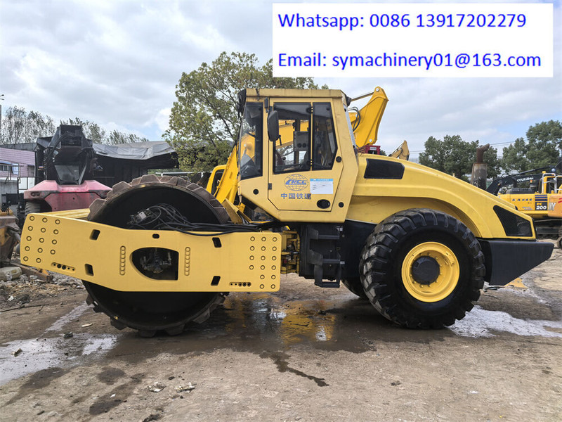 Bomag BW226DH-4 - Kompaktorius: foto 2 Bomag BW226DH-4 - Kompaktorius: foto 2
