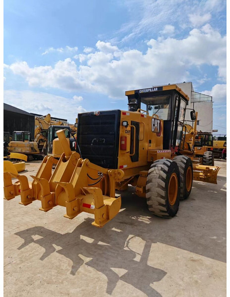 Caterpillar 140K - Greideris: foto 3 Caterpillar 140K - Greideris: foto 3