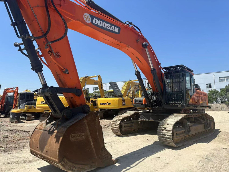 Doosan DX530 - Vikšrinis ekskavatorius: foto 1 Doosan DX530 - Vikšrinis ekskavatorius: foto 1