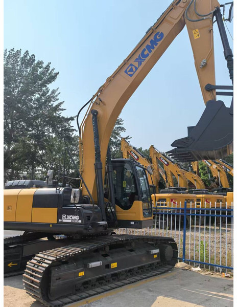 XCMG XE215C XCMG new excavator - Vikšrinis ekskavatorius: foto 2 XCMG XE215C XCMG new excavator - Vikšrinis ekskavatorius: foto 2