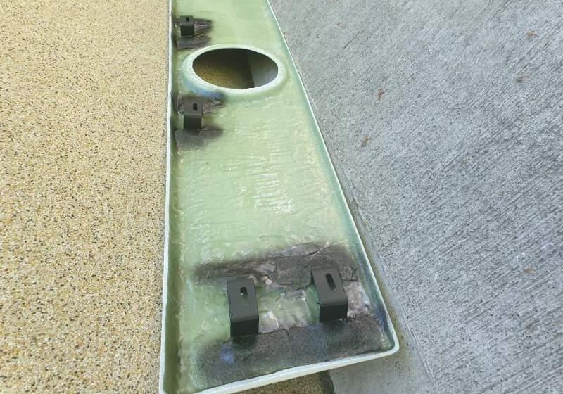 Atrapa przednia MERCEDES-BENZ 350 TOURISMO Mercedes-Benz 350 Tourismo - Kėbulas ir išorė - Autobusas: foto 2 Atrapa przednia MERCEDES-BENZ 350 TOURISMO Mercedes-Benz 350 Tourismo - Kėbulas ir išorė - Autobusas: foto 2