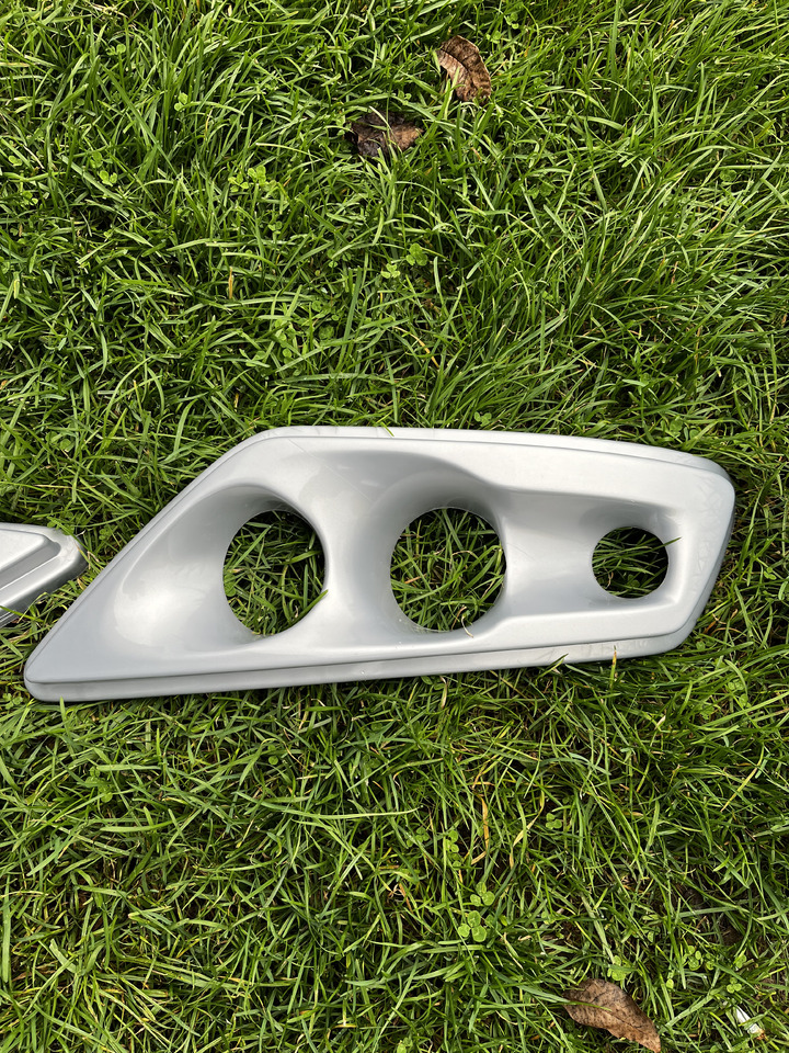 Mercedes-Benz Osłona lamp przód Mercedes Intouro do autobusu Mercedes Intouro - Kėbulas ir išorė - Autobusas: foto 2 Mercedes-Benz Osłona lamp przód Mercedes Intouro do autobusu Mercedes Intouro - Kėbulas ir išorė - Autobusas: foto 2