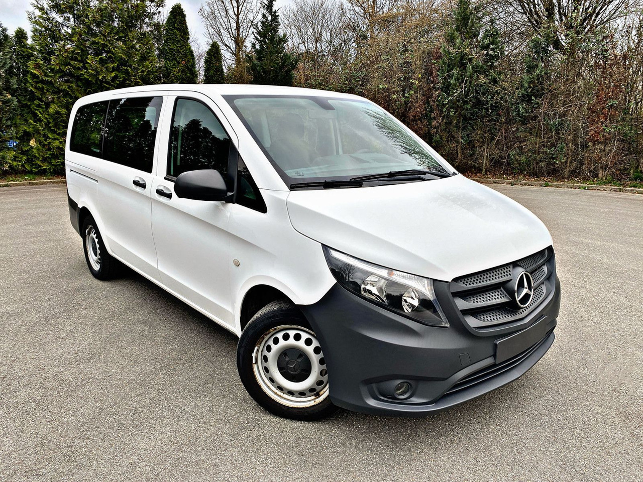 Mercedes-Benz Vito Tourer 114 CDI|Pro|Allrad|lang|8-Sitze|19% - Keleivinis furgonas: foto 1 Mercedes-Benz Vito Tourer 114 CDI|Pro|Allrad|lang|8-Sitze|19% - Keleivinis furgonas: foto 1