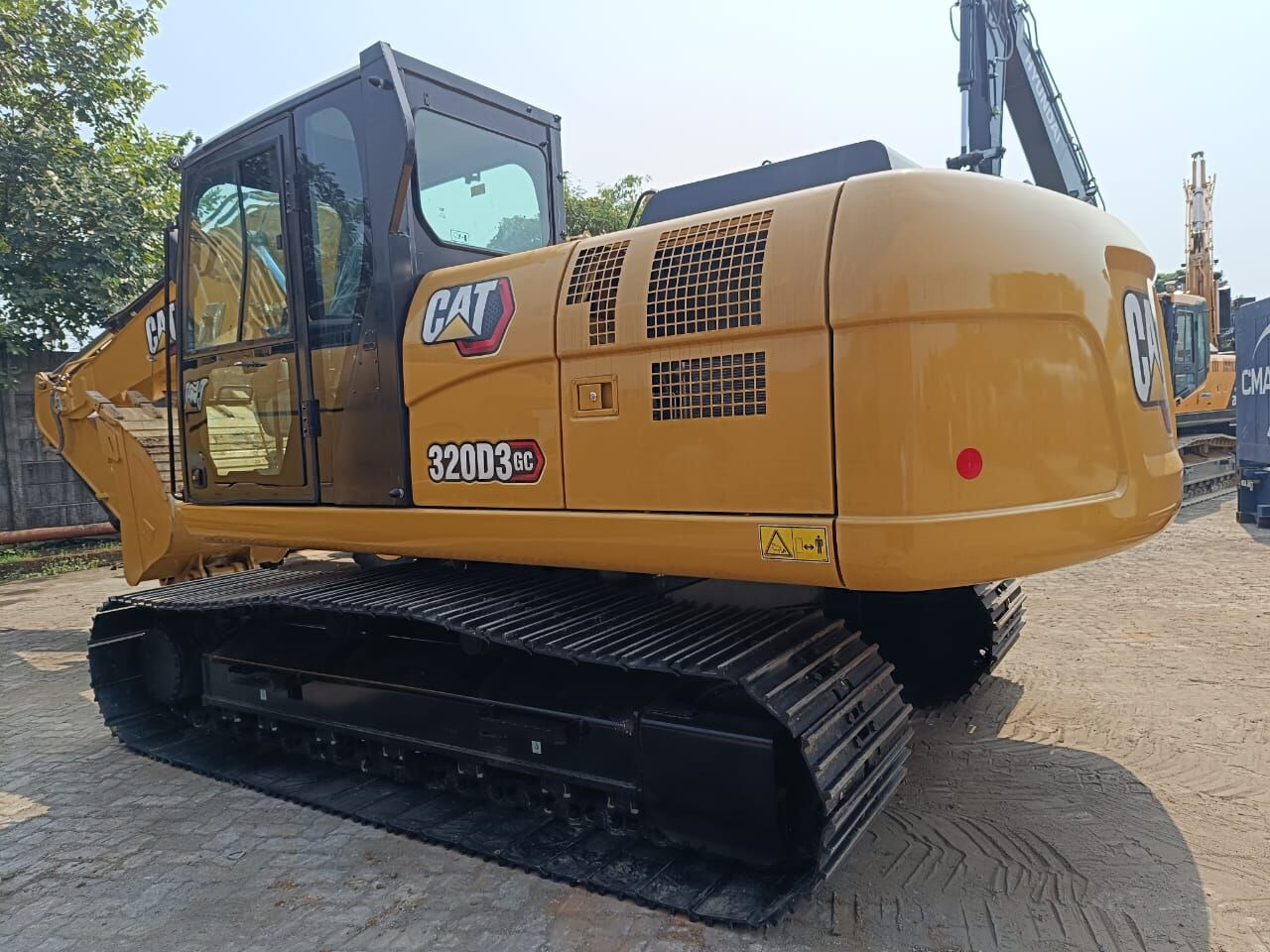 New Caterpillar 320D3GC tracked excavator - Vikšrinis ekskavatorius: foto 5 New Caterpillar 320D3GC tracked excavator - Vikšrinis ekskavatorius: foto 5