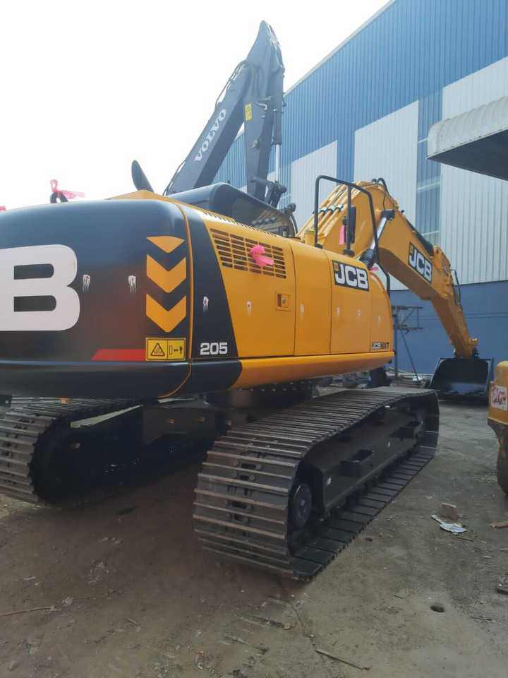 New JCB JS 200 tracked excavator - Vikšrinis ekskavatorius: foto 3 New JCB JS 200 tracked excavator - Vikšrinis ekskavatorius: foto 3