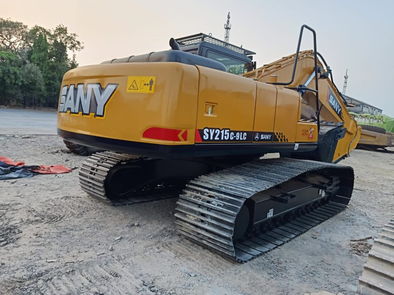 New Sany SY 215 MITSUBISHI ENGINE tracked excavator - Vikšrinis ekskavatorius: foto 3 New Sany SY 215 MITSUBISHI ENGINE tracked excavator - Vikšrinis ekskavatorius: foto 3