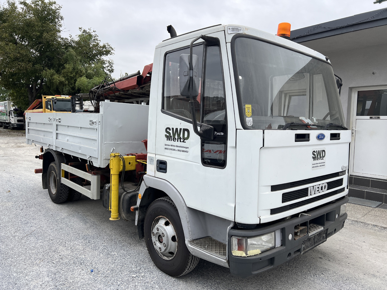 IVECO EUROCARGO 75E15 Kipper mit Kran - Savivartis sunkvežimis, Sunkvežimis su kranu: foto 1 IVECO EUROCARGO 75E15 Kipper mit Kran - Savivartis sunkvežimis, Sunkvežimis su kranu: foto 1