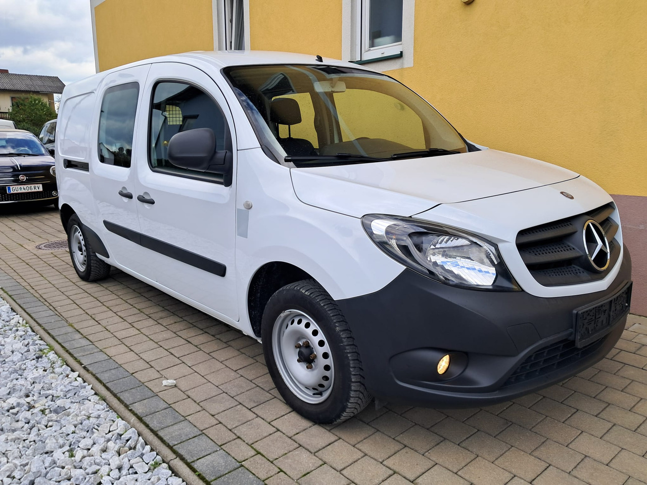 MERCEDES-BENZ Citan 109 CDI 5-Sitzer DKA | Schiebet. beids. | Klima | - Komercinis automobilis, Komercinis automobilis su dviguba kabina: foto 2 MERCEDES-BENZ Citan 109 CDI 5-Sitzer DKA | Schiebet. beids. | Klima | - Komercinis automobilis, Komercinis automobilis su dviguba kabina: foto 2