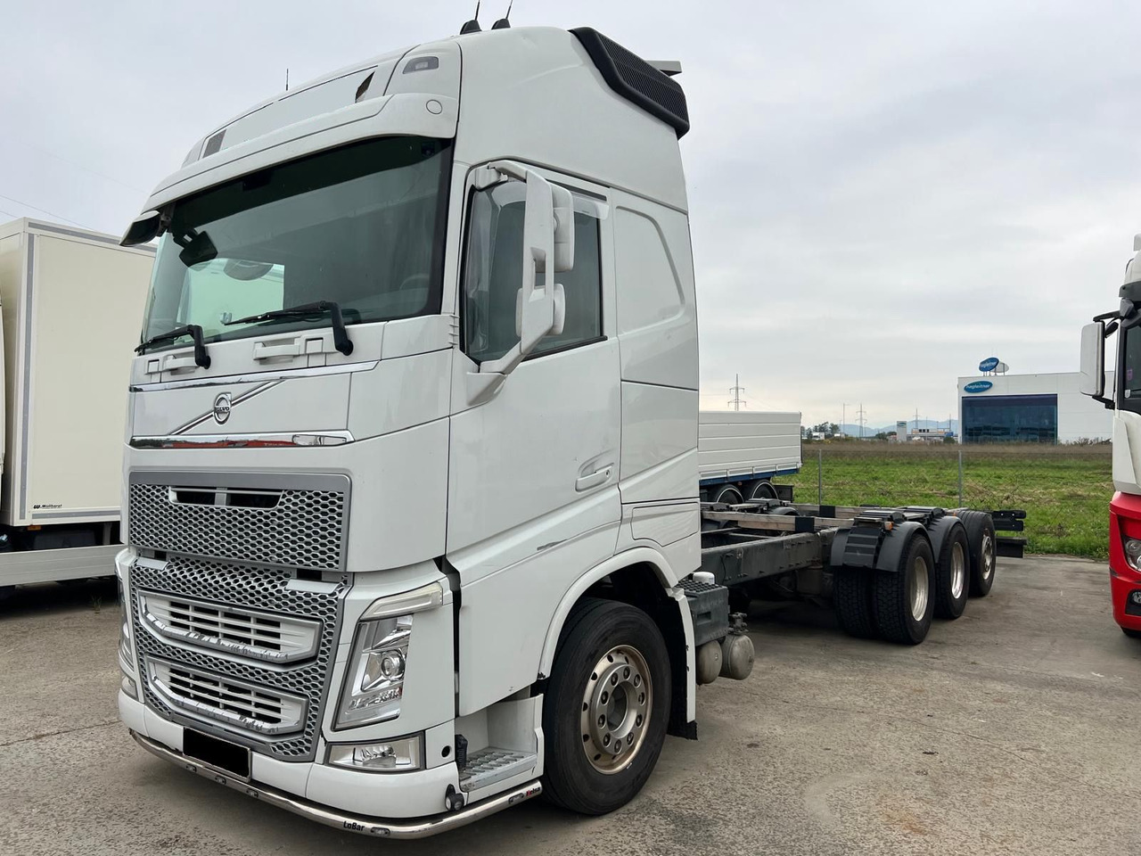 VOLVO FH 540 8x4 Fahrgestell - Važiuoklės sunkvežimis: foto 1 VOLVO FH 540 8x4 Fahrgestell - Važiuoklės sunkvežimis: foto 1