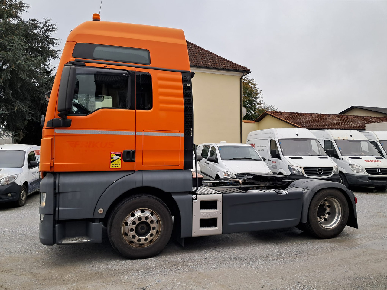 MAN TGX 18.460 ADR | Retarder | Standklima | ASR - Vilkikas: foto 3 MAN TGX 18.460 ADR | Retarder | Standklima | ASR - Vilkikas: foto 3