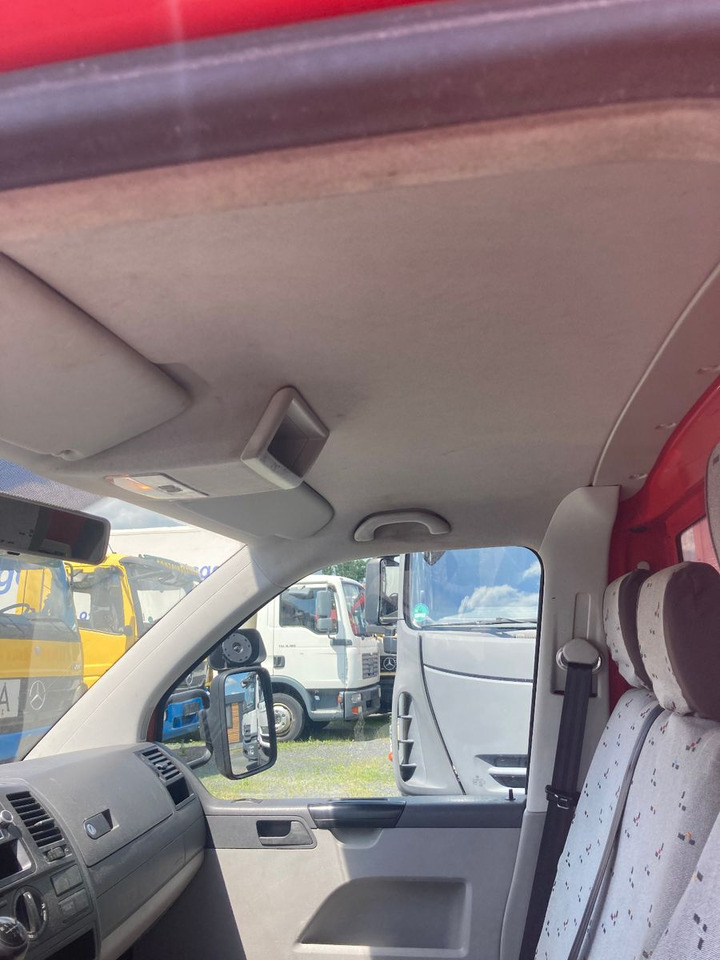 Furgonas su krovinių dėže Volkswagen T5 2.0tdi mit Rampe 3ACHSER Tandemachse: foto 7
