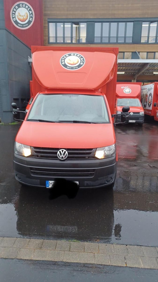 Volkswagen T5 2.0tdi mit Rampe 3ACHSER Tandemachse - Furgonas su krovinių dėže: foto 3 Volkswagen T5 2.0tdi mit Rampe 3ACHSER Tandemachse - Furgonas su krovinių dėže: foto 3