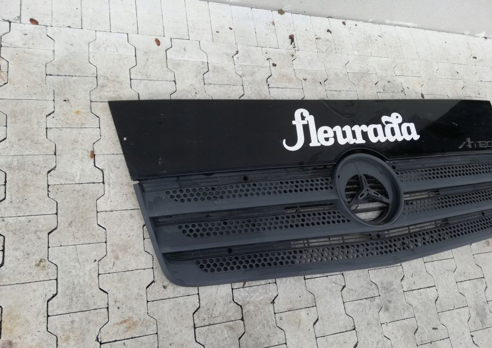 Kapotas - Sunkvežimis ATRAPA GRILL MASKA MERCEDES ATEGO EURO6: foto 6