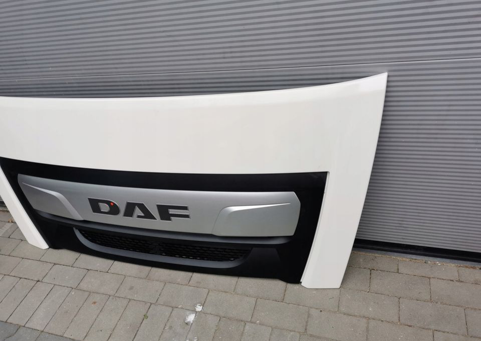 ATRAPA MASKA DAF LF E6. LIFT 82525517 - Kapotas: foto 2 ATRAPA MASKA DAF LF E6. LIFT 82525517 - Kapotas: foto 2