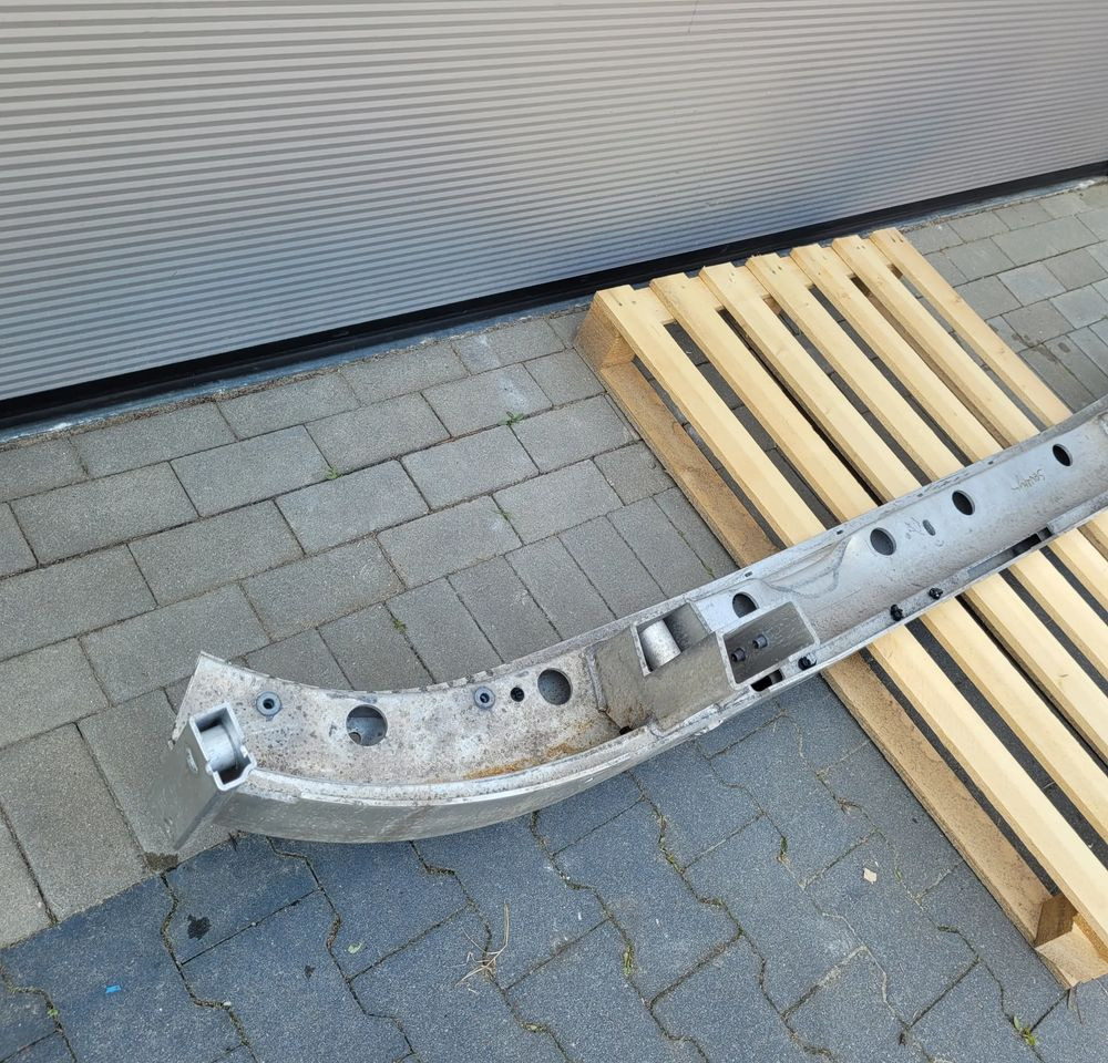 BELKA ZDERZAK RENAULT RANGE T GAMA 82679327 CHWALIM116 - Bamperis - Sunkvežimis: foto 3 BELKA ZDERZAK RENAULT RANGE T GAMA 82679327 CHWALIM116 - Bamperis - Sunkvežimis: foto 3