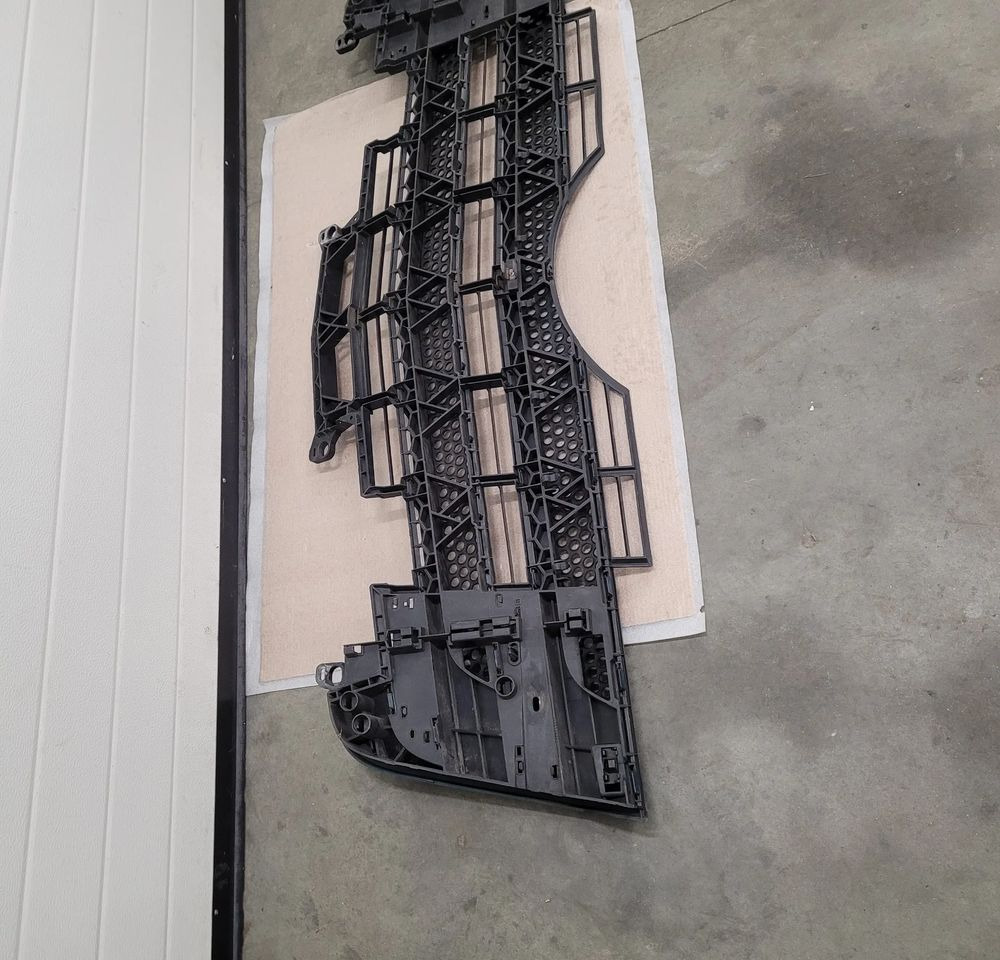 GRILL MERCEDES ACTROS MP4 ORYGINAŁ - Grotelės - Sunkvežimis: foto 4 GRILL MERCEDES ACTROS MP4 ORYGINAŁ - Grotelės - Sunkvežimis: foto 4