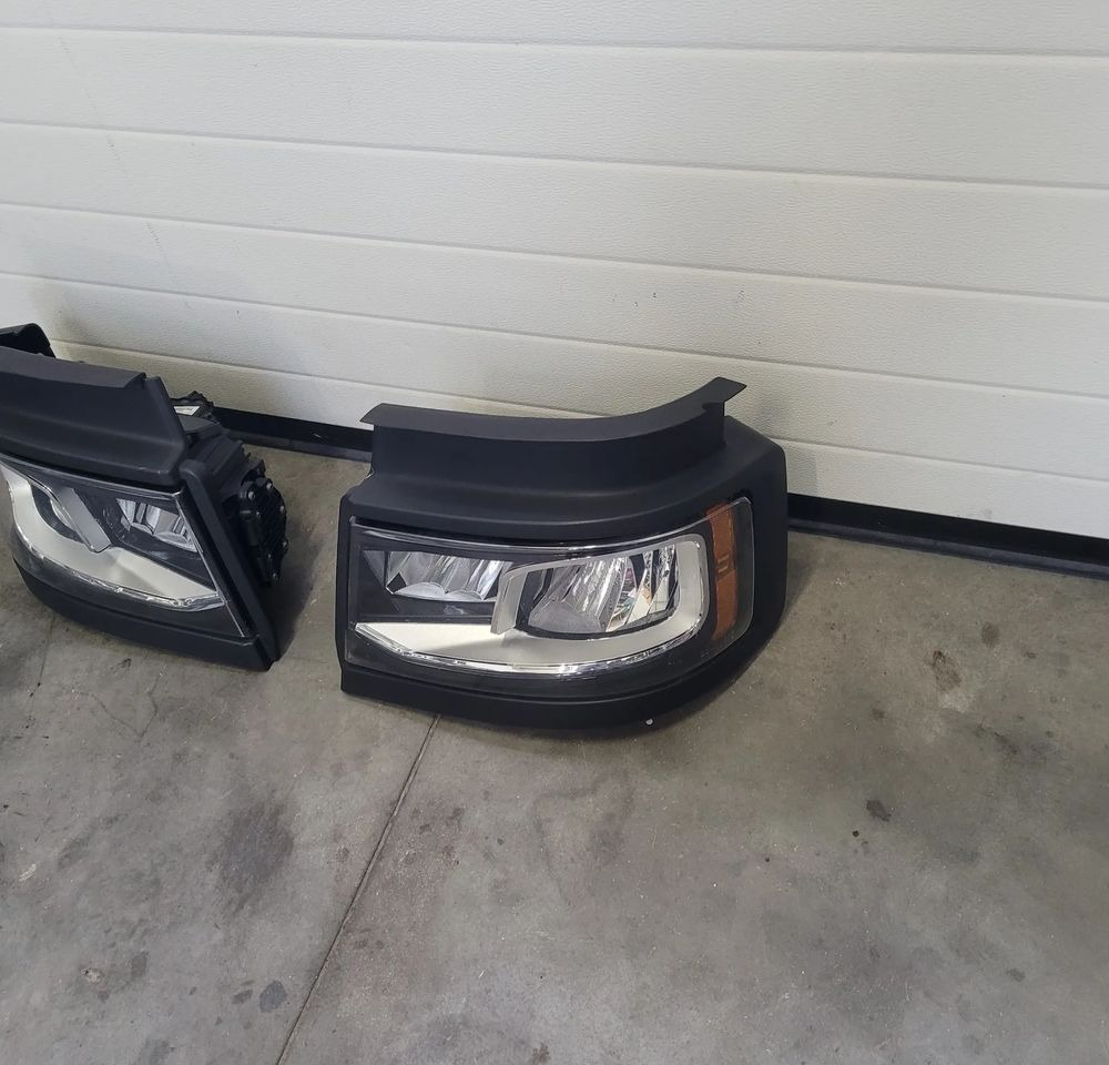 LAMPA LED SCANIA R NGT 2655849 2655848 RH/LH CHWALIM116 - Apšvietimas - Sunkvežimis: foto 5 LAMPA LED SCANIA R NGT 2655849 2655848 RH/LH CHWALIM116 - Apšvietimas - Sunkvežimis: foto 5