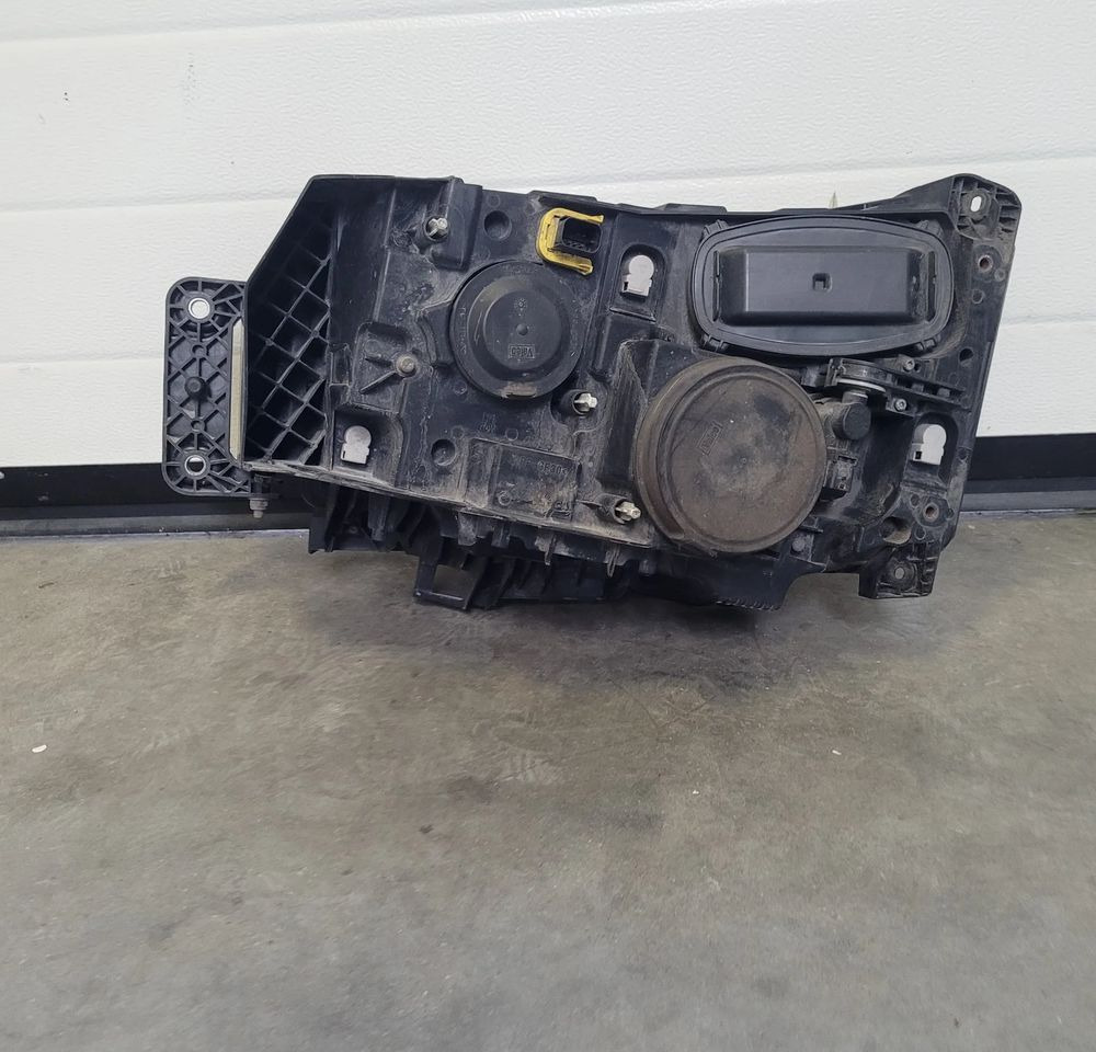 LAMPA LEWA RANGE T RENAULT LED OM 7482251329 - Apšvietimas - Sunkvežimis: foto 4 LAMPA LEWA RANGE T RENAULT LED OM 7482251329 - Apšvietimas - Sunkvežimis: foto 4