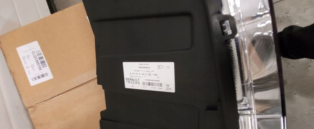 LAMPA RENAULT RANGE T NOWY ORYGINAŁ PRAWA - Priekinis žibintas - Sunkvežimis: foto 3 LAMPA RENAULT RANGE T NOWY ORYGINAŁ PRAWA - Priekinis žibintas - Sunkvežimis: foto 3