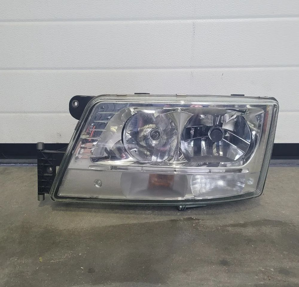 LAMPA XENON MAN TGX LH.81.25101-6515 - Apšvietimas - Sunkvežimis: foto 1 LAMPA XENON MAN TGX LH.81.25101-6515 - Apšvietimas - Sunkvežimis: foto 1