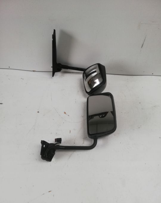 LUSTERKO DAF LF RENAULT MIDLUM PREMIUM RH. - Galinio vaizdo veidrodis: foto 1 LUSTERKO DAF LF RENAULT MIDLUM PREMIUM RH. - Galinio vaizdo veidrodis: foto 1