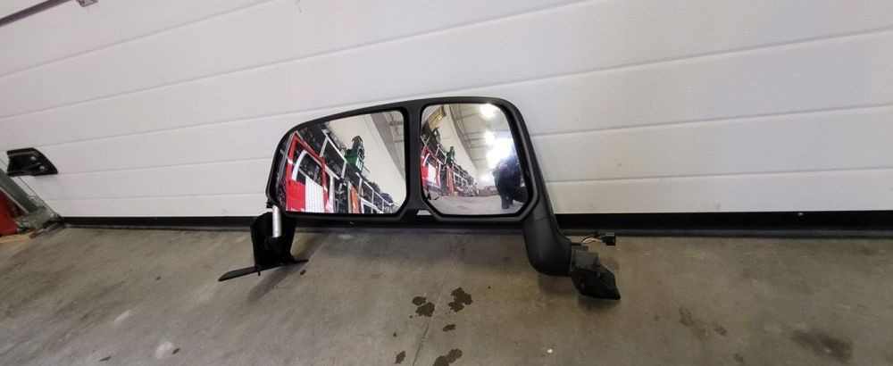 LUSTERKO IVECO S WAY PRAWE ORYGINAŁ - Galinio vaizdo veidrodis: foto 1 LUSTERKO IVECO S WAY PRAWE ORYGINAŁ - Galinio vaizdo veidrodis: foto 1