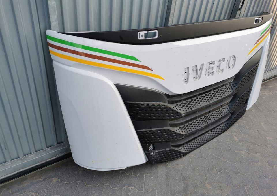 MASKA ATRAPA IVECO S WAY NOWY MODEL - Kapotas: foto 3 MASKA ATRAPA IVECO S WAY NOWY MODEL - Kapotas: foto 3