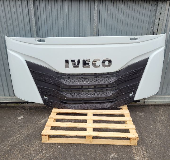 MASKA ATRAPA IVECO S WAY ORYGINAL NM. - Kapotas - Sunkvežimis: foto 1 MASKA ATRAPA IVECO S WAY ORYGINAL NM. - Kapotas - Sunkvežimis: foto 1