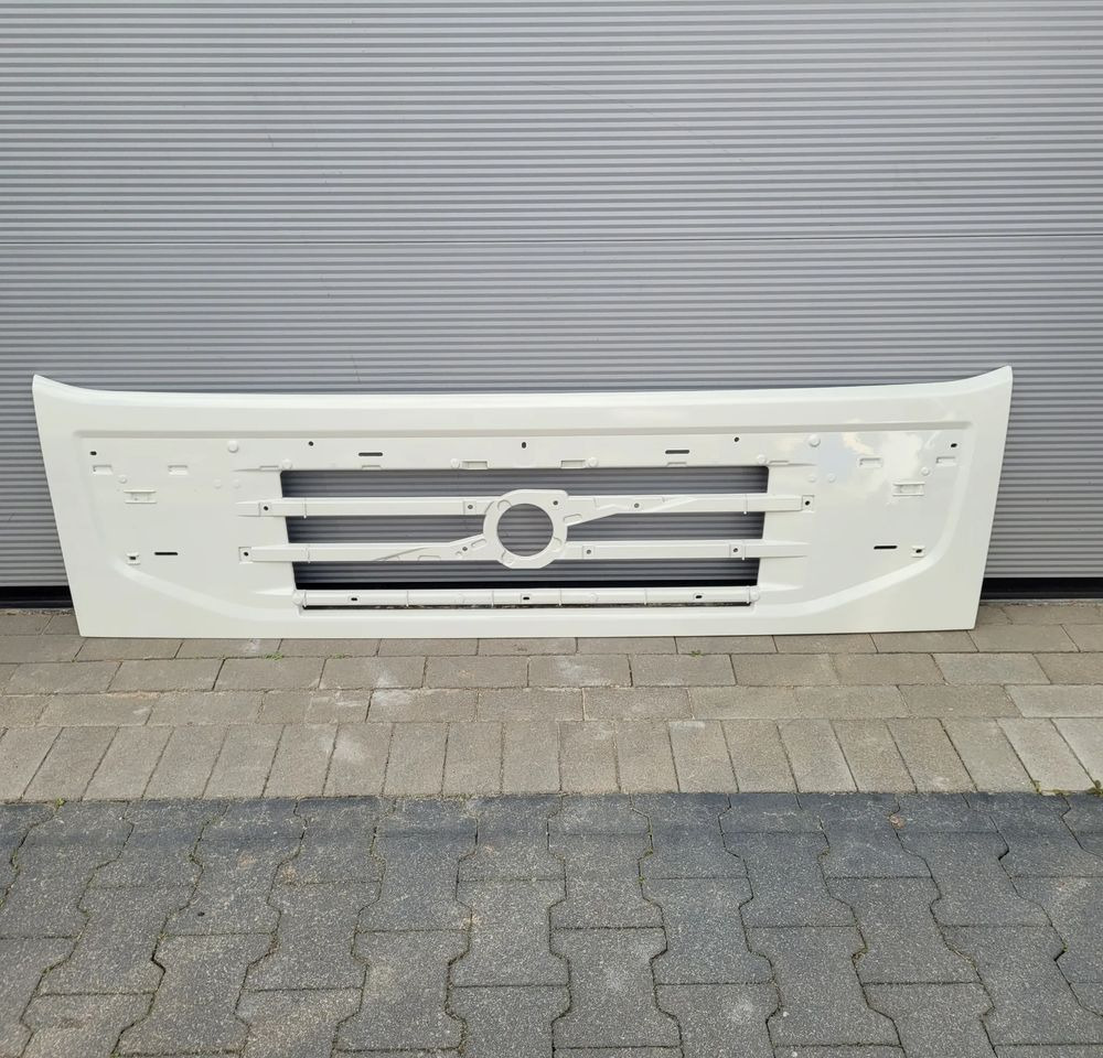 MASKA ATRAPA VOLVO FMX ORYGINAŁ 82257549 CHWALIM116 - Kapotas - Sunkvežimis: foto 1 MASKA ATRAPA VOLVO FMX ORYGINAŁ 82257549 CHWALIM116 - Kapotas - Sunkvežimis: foto 1