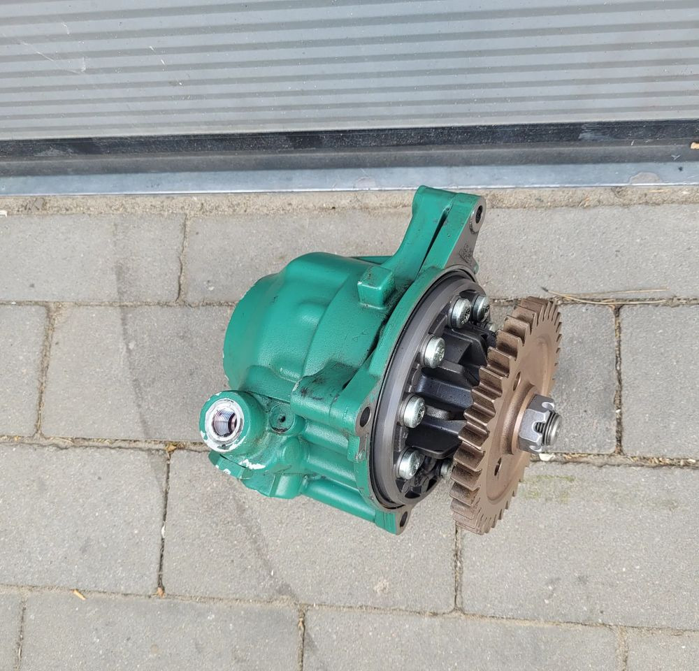 POMPA WSPOMAGANIA VOLVO FH5 ORYGINAŁ 23645399 CHWALIM116 - Stiprintuvo siurblys - Sunkvežimis: foto 2 POMPA WSPOMAGANIA VOLVO FH5 ORYGINAŁ 23645399 CHWALIM116 - Stiprintuvo siurblys - Sunkvežimis: foto 2