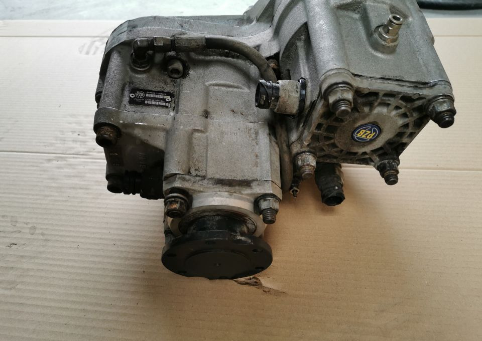 PRZYSTAWKA PTO MERCEDES ACTROS PZB 11098818 - Transmisija - Sunkvežimis: foto 3 PRZYSTAWKA PTO MERCEDES ACTROS PZB 11098818 - Transmisija - Sunkvežimis: foto 3