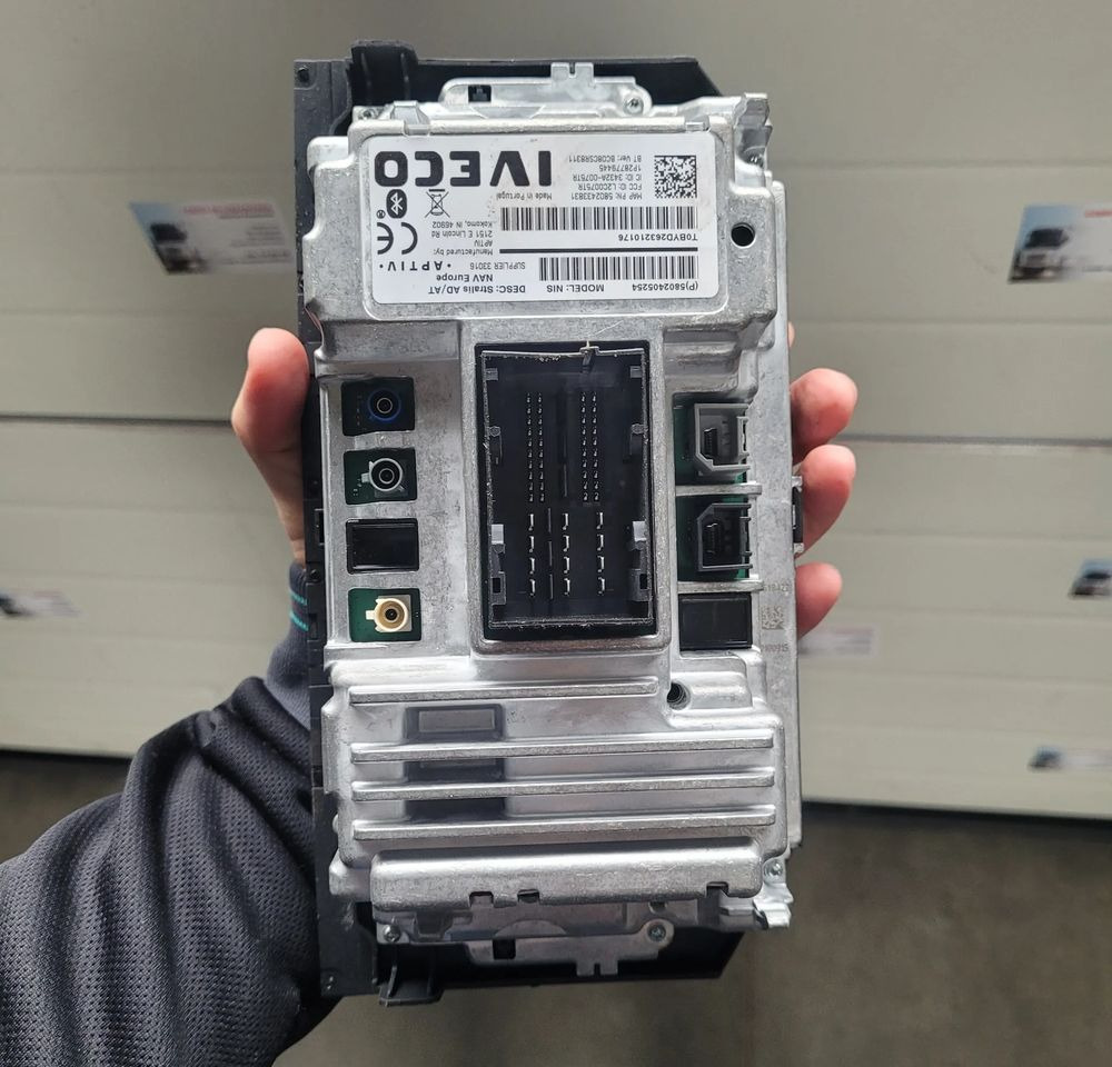 RADIO NAWIGACJA IVECO STRALIS 5802405254 - Navigacijos sistema - Sunkvežimis: foto 3 RADIO NAWIGACJA IVECO STRALIS 5802405254 - Navigacijos sistema - Sunkvežimis: foto 3