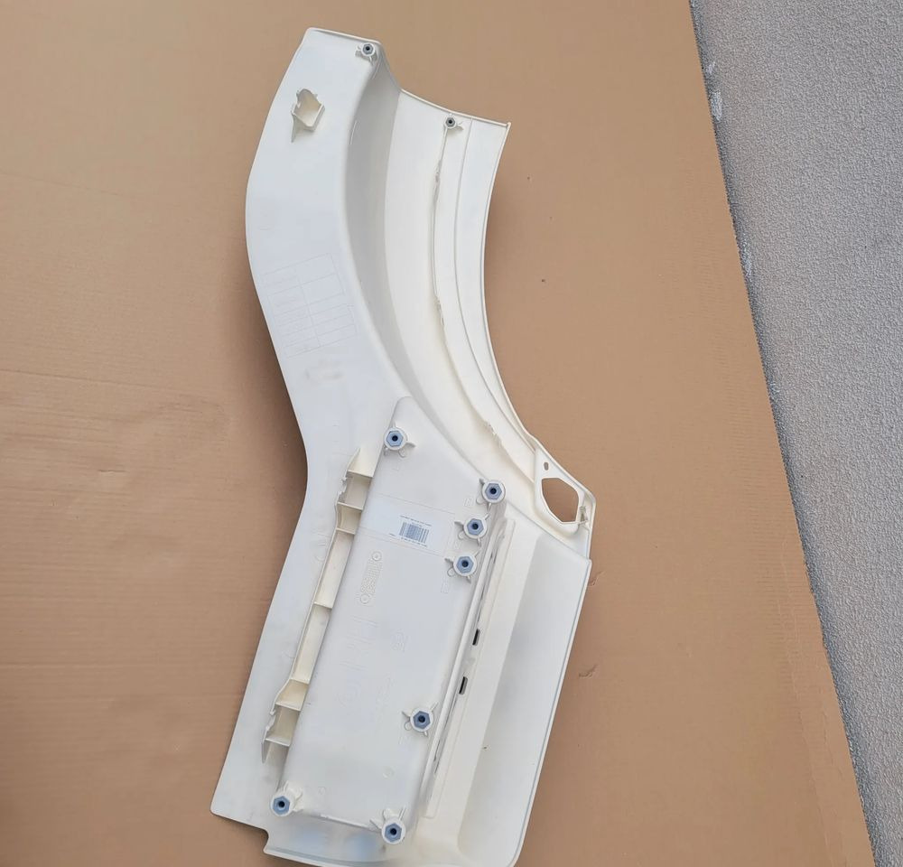 STOPNICA RH NOWY ORYGINAŁ MERCEDES ACTROS AXOR A9616667302 CHWALIM116 - Pamina - Sunkvežimis: foto 4 STOPNICA RH NOWY ORYGINAŁ MERCEDES ACTROS AXOR A9616667302 CHWALIM116 - Pamina - Sunkvežimis: foto 4