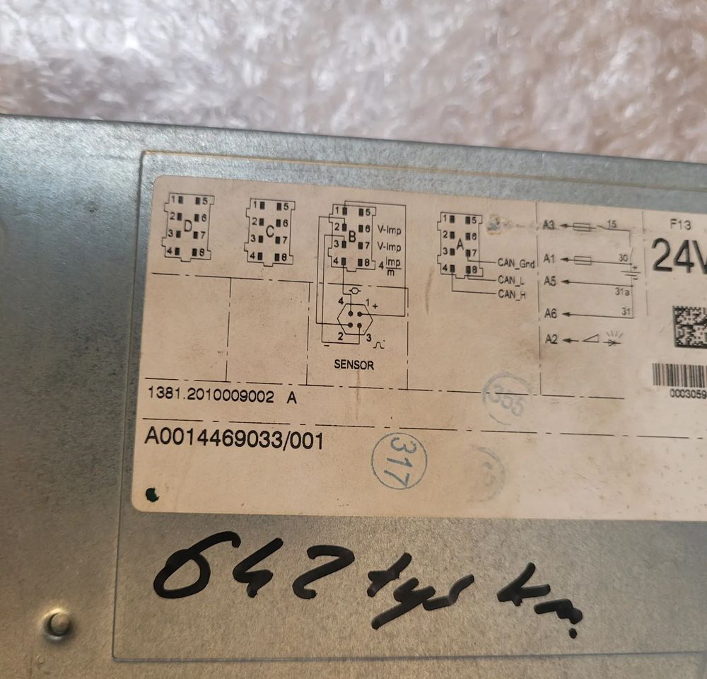 TACHOGRAF MERCEDES ACTROS A0014469033 R.2.0 - Tachografas - Sunkvežimis: foto 2 TACHOGRAF MERCEDES ACTROS A0014469033 R.2.0 - Tachografas - Sunkvežimis: foto 2