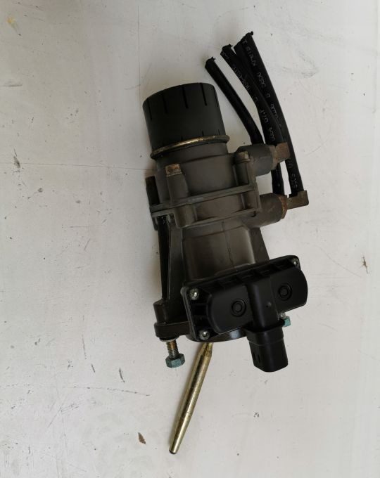 ZAWÓR GŁÓWNY HAMULCA MAN TGX TGS E6 81. 52130-6298 - Stabdžių vožtuvas - Sunkvežimis: foto 3 ZAWÓR GŁÓWNY HAMULCA MAN TGX TGS E6 81. 52130-6298 - Stabdžių vožtuvas - Sunkvežimis: foto 3